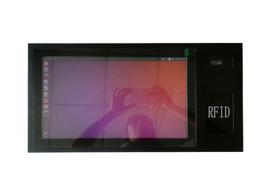 پهنای باند 15.6 اینچ لمسی صنعتی PC RFID QR Corde Scanner 3G موجود است